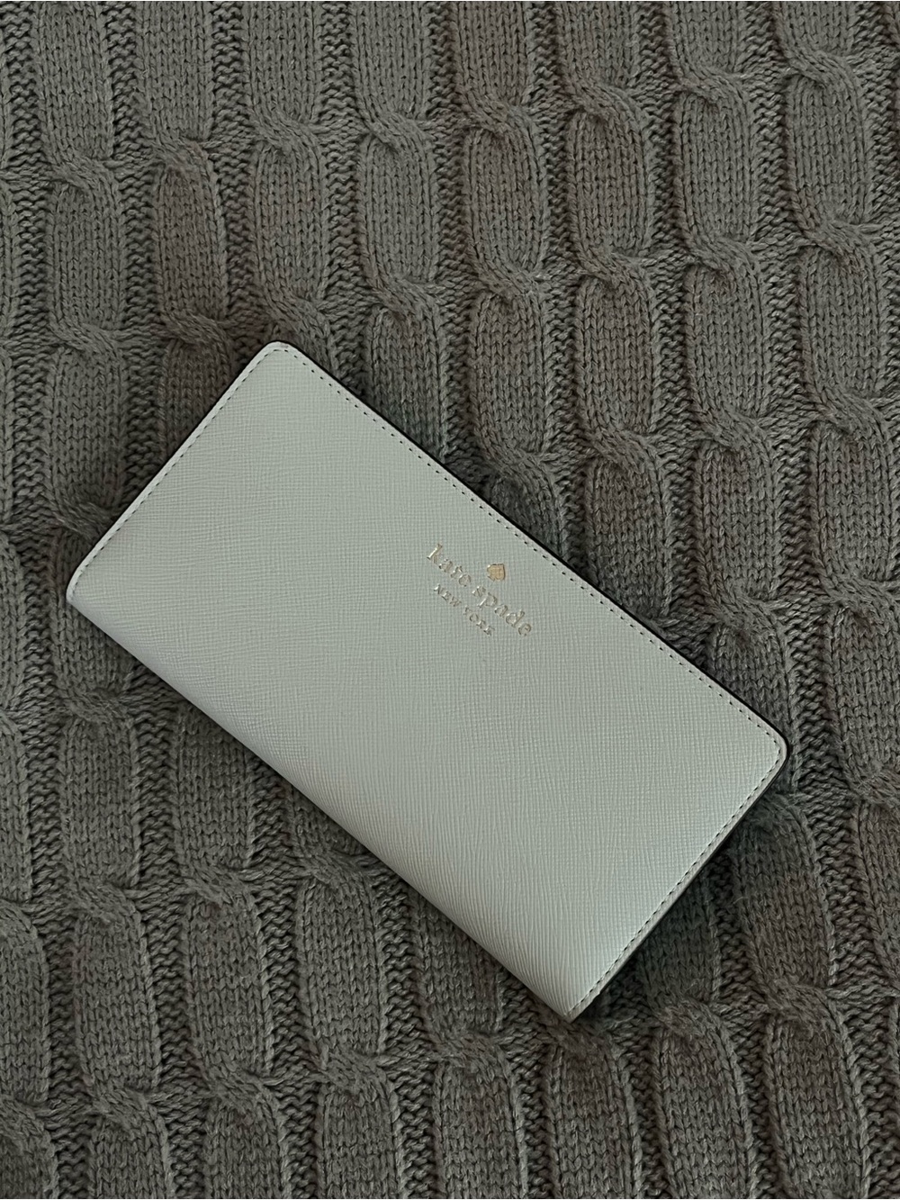 AUTHENTIC Kate Spade Saffiano Leather Wallet
